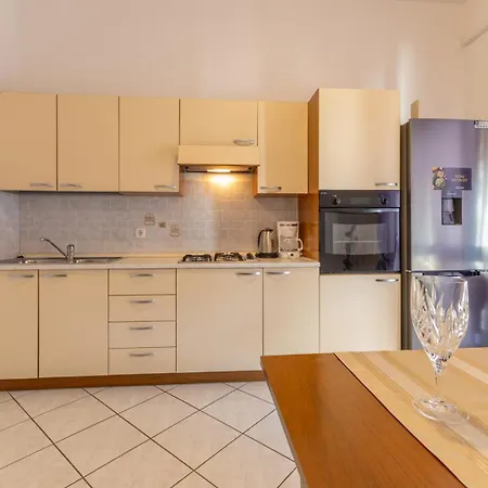 Aida 招待所 波雷奇