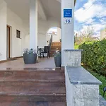 Aida Pensión 3*