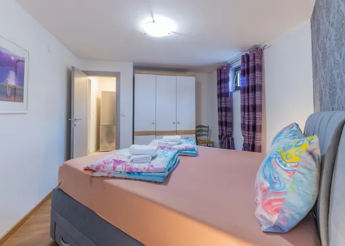 Aida Гостевой дом Пореч